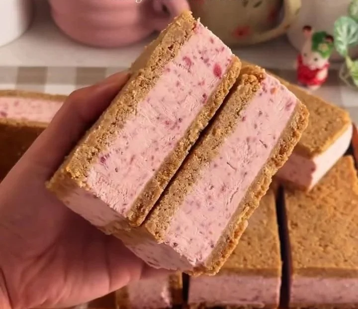 Strawberry Ice Cream Sandwiches