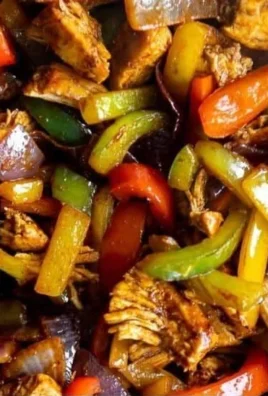 Delicious Chicken Fajita Bowl with colorful peppers and seasoned chicken