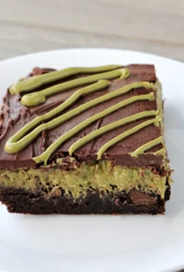 Delicious Dubai chocolate brownies fresh out of the oven