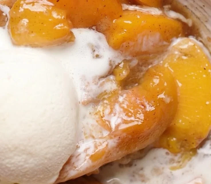 Easy Southern Peach Cobbler