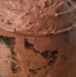 Delicious 2-ingredient mousse recipe for an easy dessert